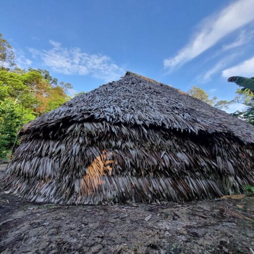 maloca casa perdida amazonas